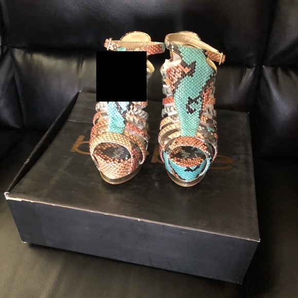 Bebe platform sexy heels - Picture 4 of 7